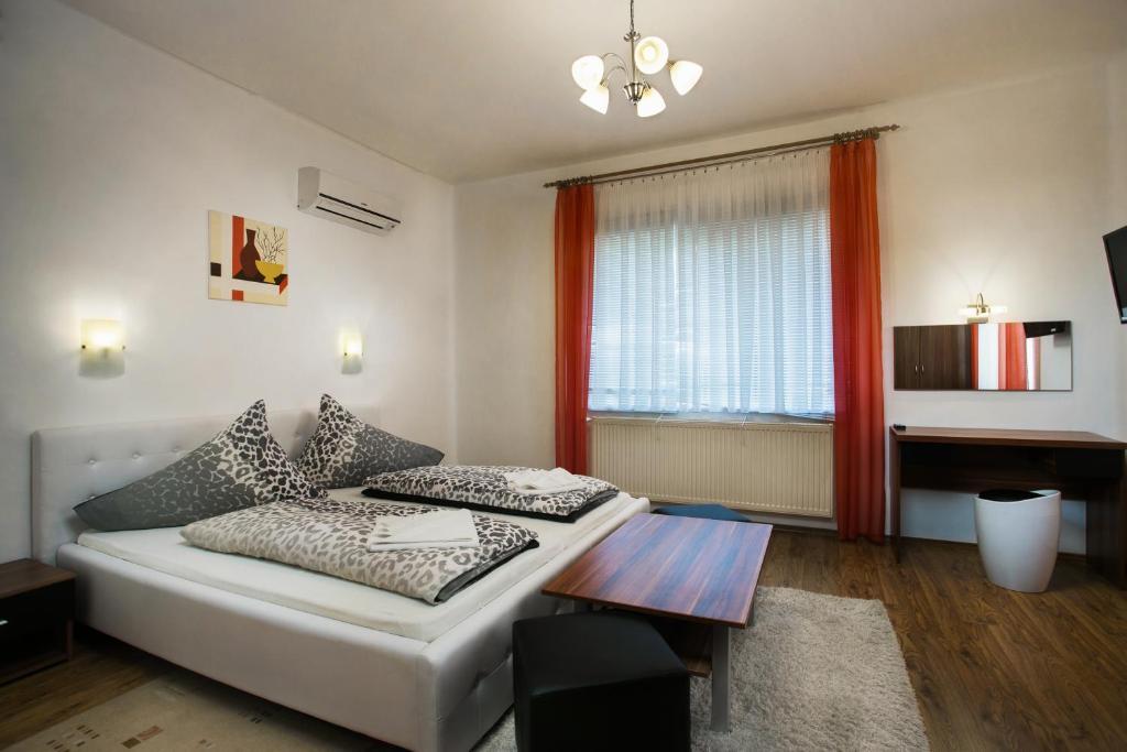 Bathory Apartments Hajdúszoboszló Chambre photo